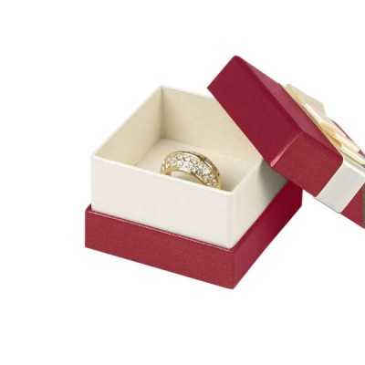 Pudełeczko z kokardą