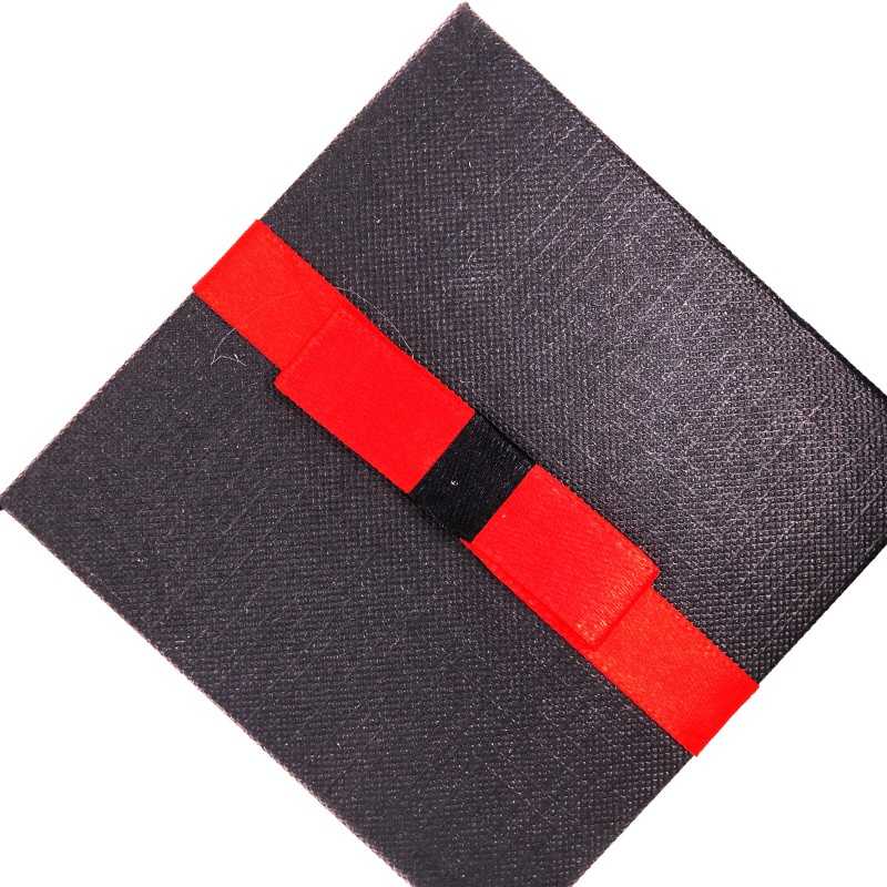 Pudełko ze wstążką PW07