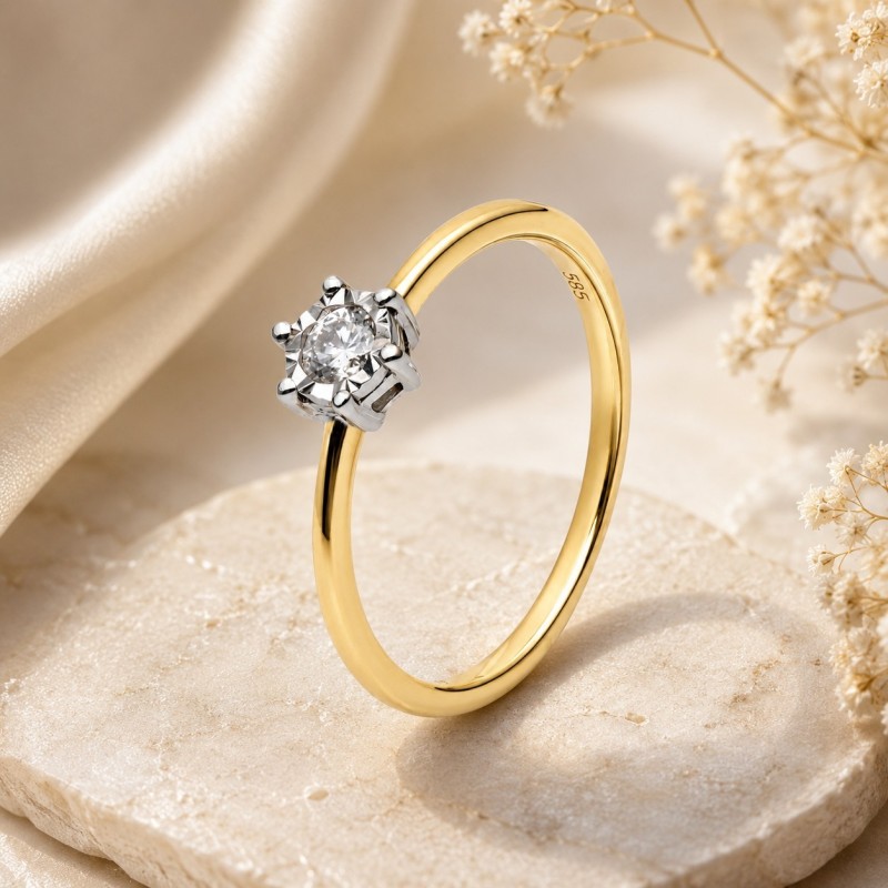 Złoty pierścionek Au 585 z diamentem 0,14ct